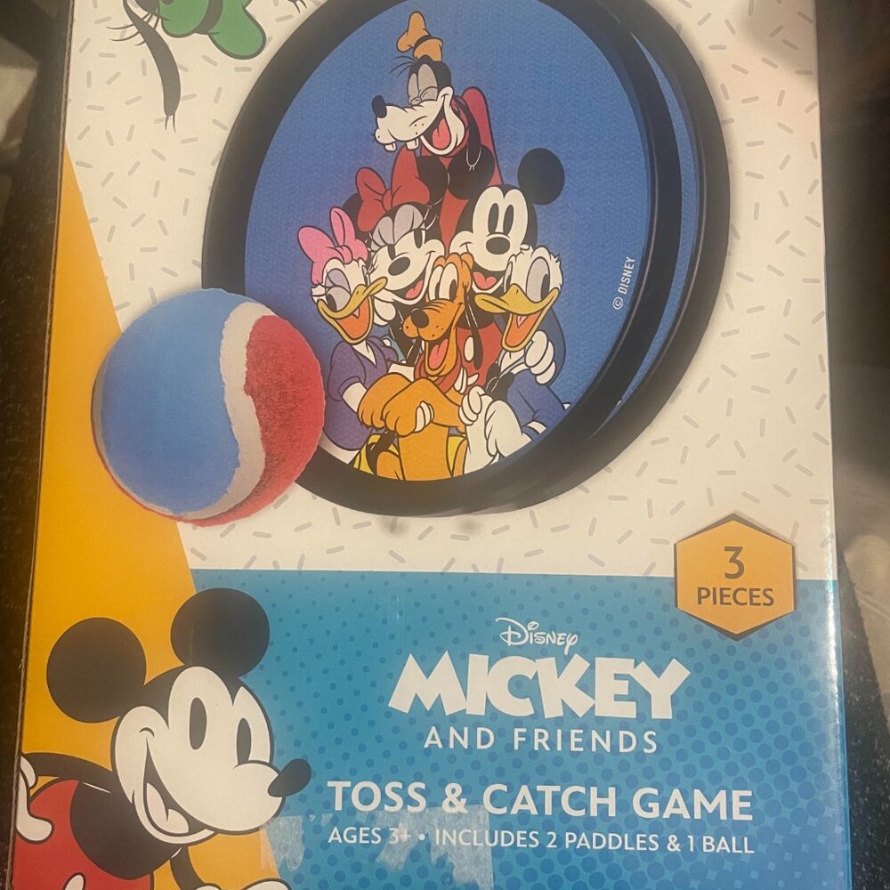 Mickey and Friends Toss & Catch Game 🎉
